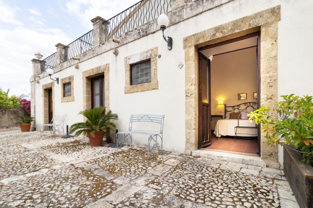 Hotel Villa Favorita Noto Exterior foto